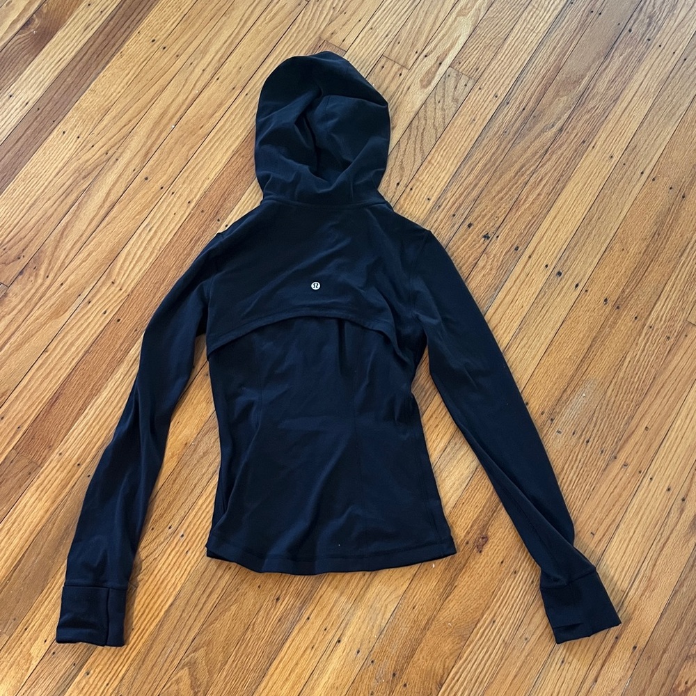 Lululemon women’s Black Hooded Zip-Up Jacket - Picture 4 of 4